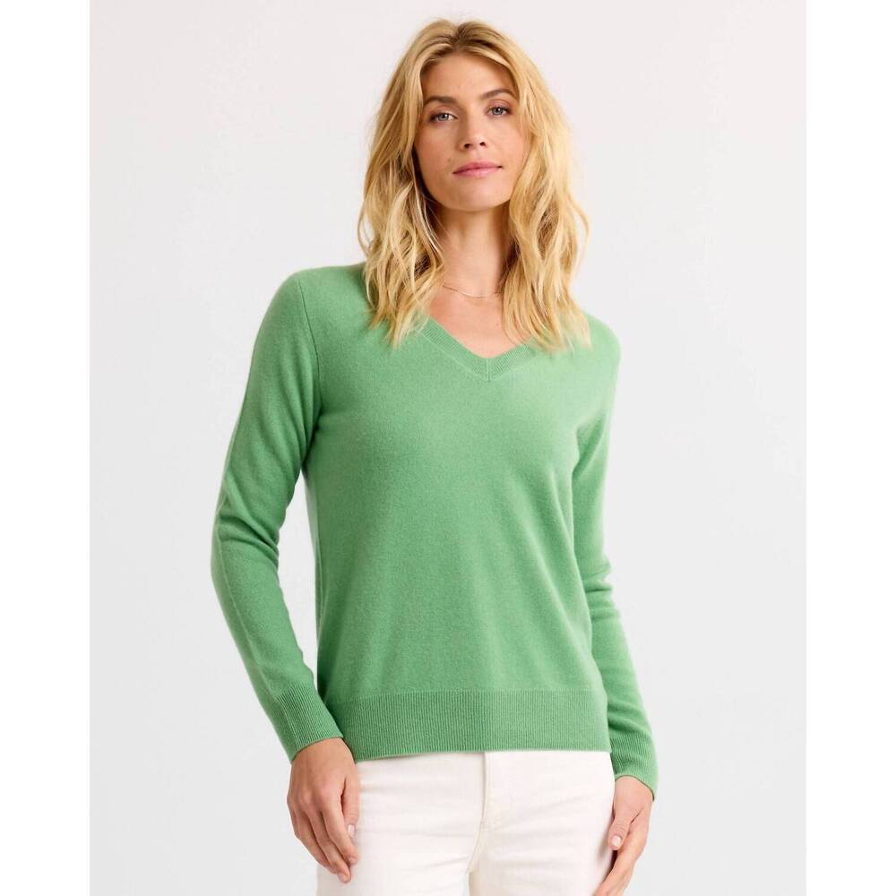 NEW PURA CASHMERE essential cashmere v-neck top in matcha